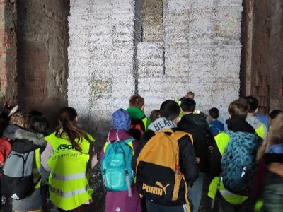 Schüler besuchen die Entsorgungsfirma Fritsche